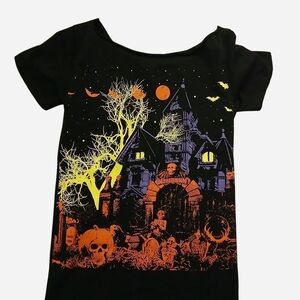Halloween Haunted House Graphic Tee